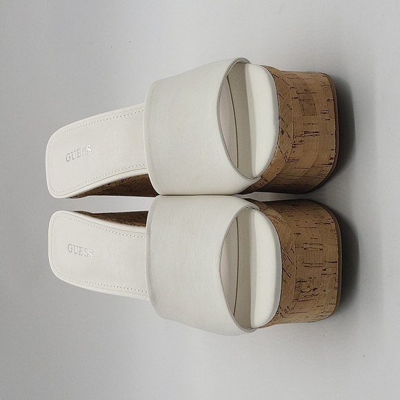 704- Guess Catia Platforms Sandals Size 9.5 M White Color NWT - Picture 6 of 14